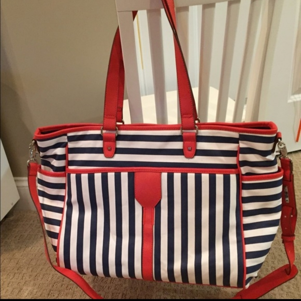 **NEW** Stella and Dot "keep it in the bag"